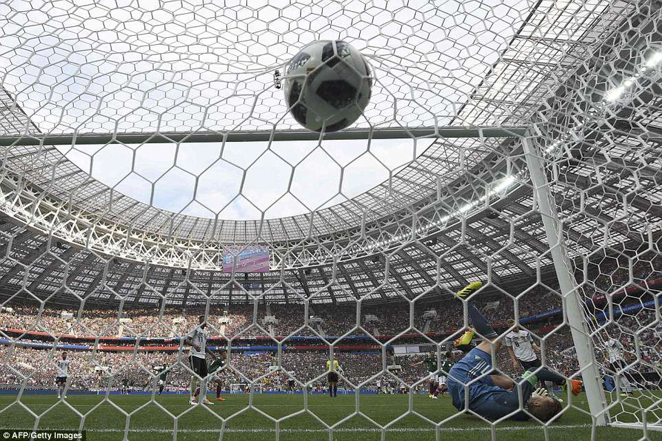 Neuer đã rất cố gắng nhưng không thành công.