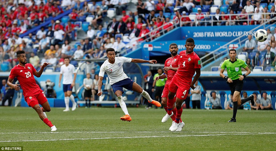 Phút 34, Jesse Lingard tiếp tục để lại dấu ấn ở trận này.