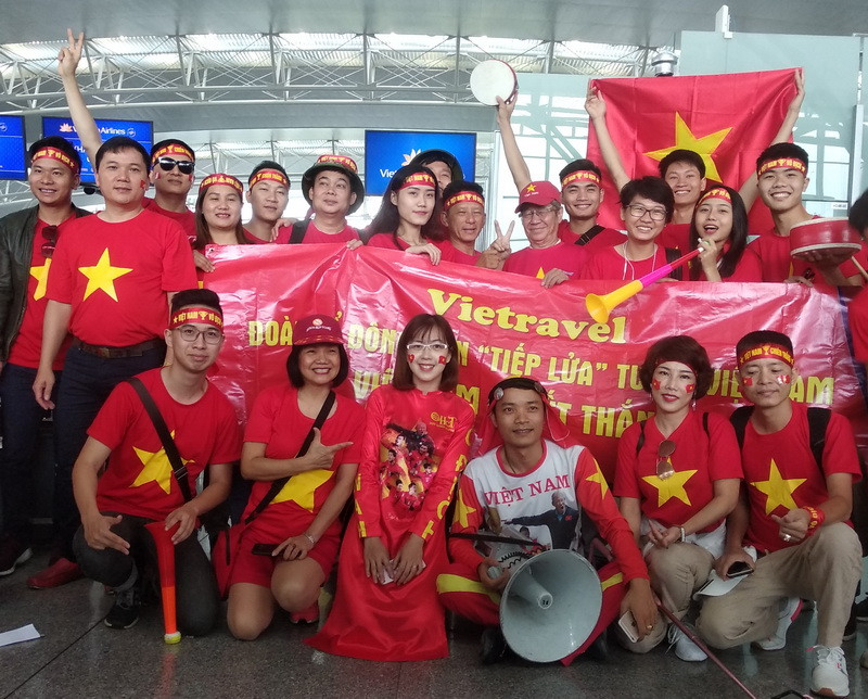 Trong chuyến hành quân sang Philippines lần này, 120 người hâm mộ sẽ đồng hành cùng Vietravel. (Ảnh: Vietnam+)