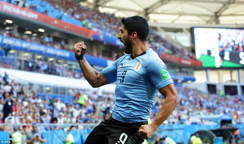 Luis Suarez đã có bàn thắng đầu tiên tại World Cup 2018.