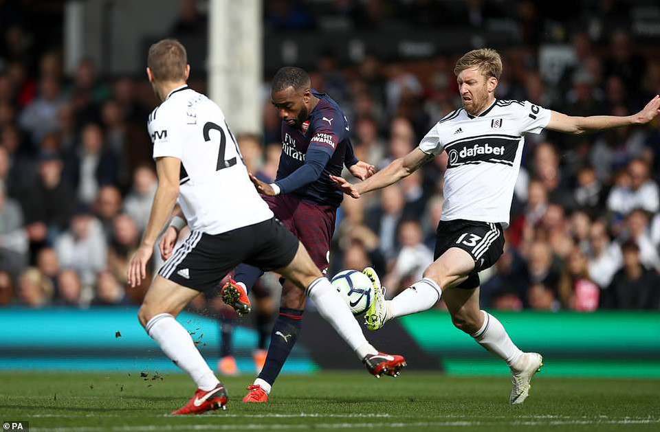 Sang hiệp 2, Arsenal đã thi đấu bùng nổ...