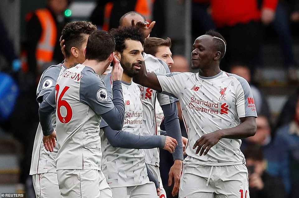Với việc Man City đứt mạch bất bại, Liverpool đã vươn lên chiếm ngôi đầu Premier League sau chiến thắng 4-0 trước AFC Bournemouth.