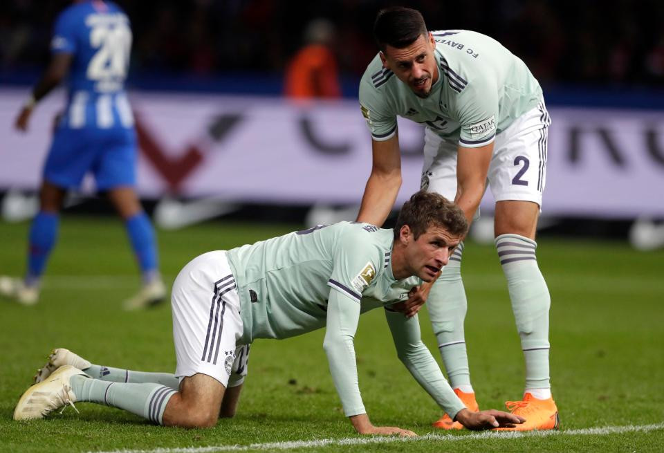 ... rồi đến Mueller hay Warner đều không thể làm nên chuyện.