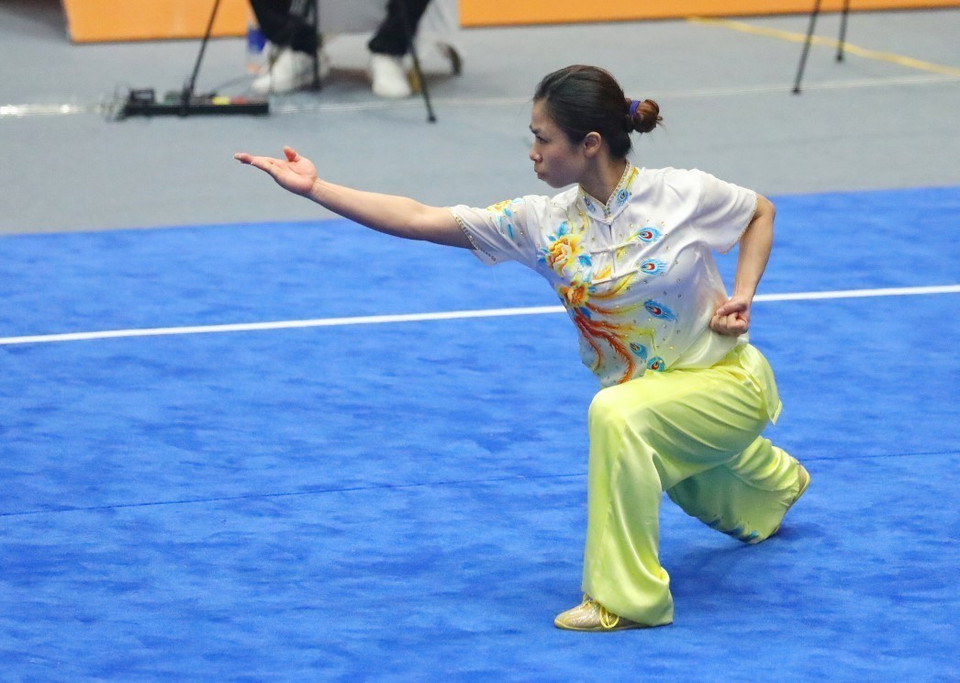 Đây là phần thưởng xứng đáng dành cho Phương Giang sau khi cô đã có màn thi đấu ấn tượng. (Ảnh: Phạm Hậu/TTXVN)