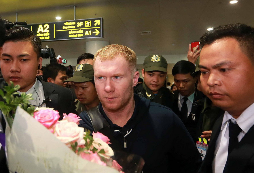 Giggs và Scholes đến Hà Nội theo lời mời hợp tác đào tạo, huấn luyện trẻ của Quỹ Đầu tư và Phát triển bóng đá trẻ Việt Nam PVF. (Ảnh: Quốc Khánh/TTXVN)