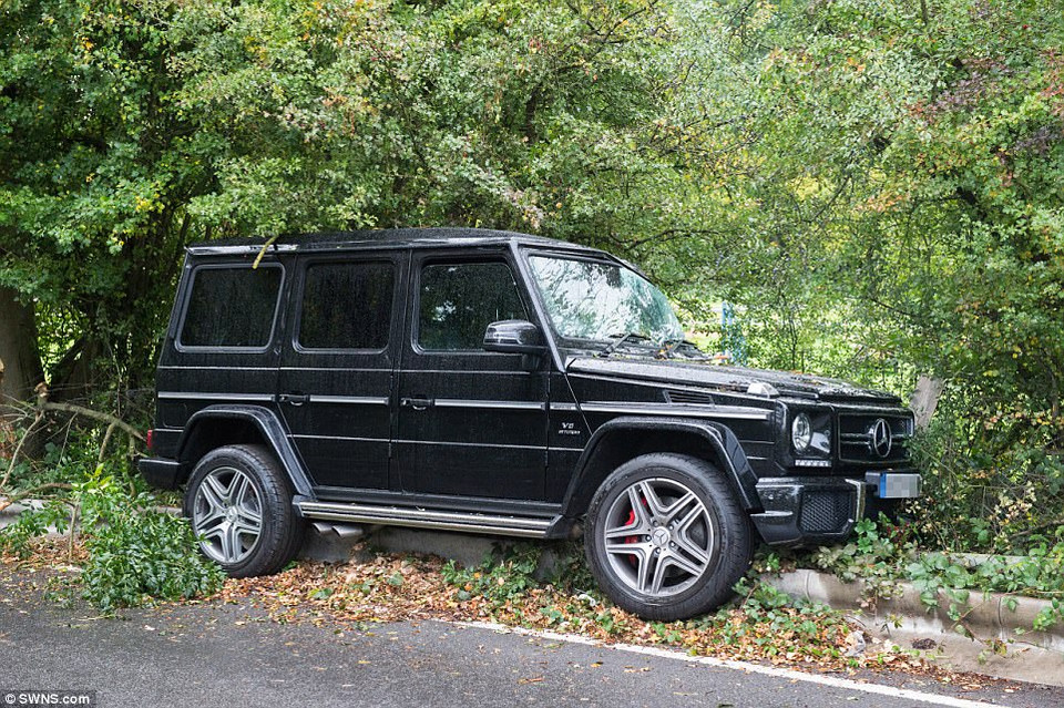 Tuy nhiên, chấn thương của cầu thủ người Pháp không nghiêm trọng.