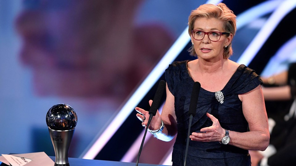 Silvia Neid (Đức) là huấn luyện viên nữ xuất sắc nhất trong năm 2016.​ (Nguồn: Getty Images)