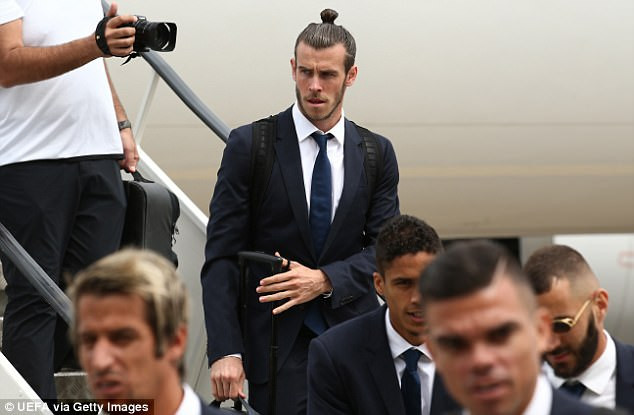 Gareth Bale trở về quê nhà nhưng chưa chắc được đá chính.