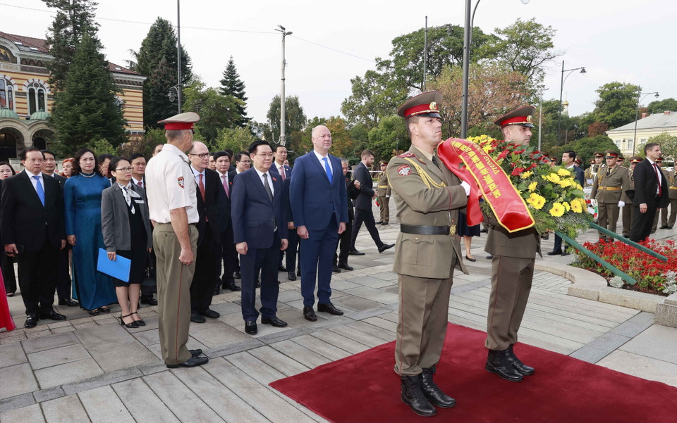 Chủ tịch Quốc hội Bulgaria Rosen Zhelyazkov cùng dự với Chủ tịch Quốc hội Vương Đình Huệ. (Ảnh: Doãn Tấn/TTXVN)