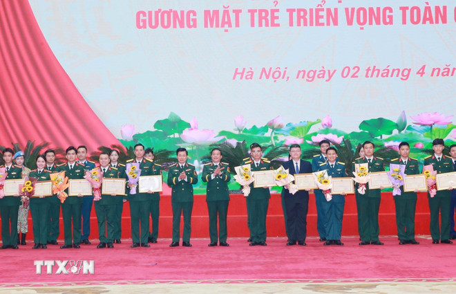 ttxvn-guong-mat-tre-tieu-bieu-guong-mat-tre-trien-vong-toan-quan-nam-2.jpg