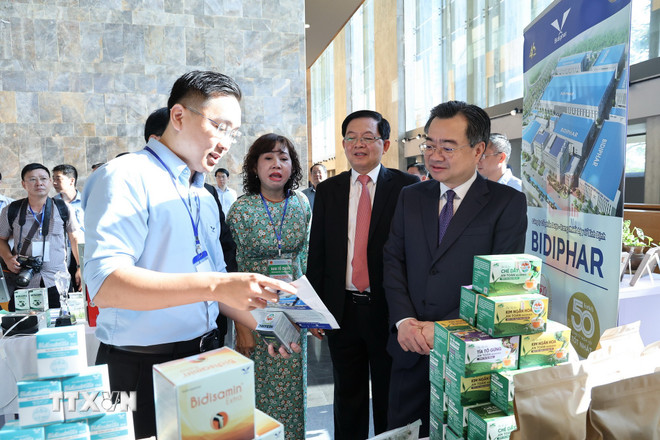 ttxvn-gia-lai-to-chuc-hoi-nghi-xuc-tien-dau-tu-3.jpg