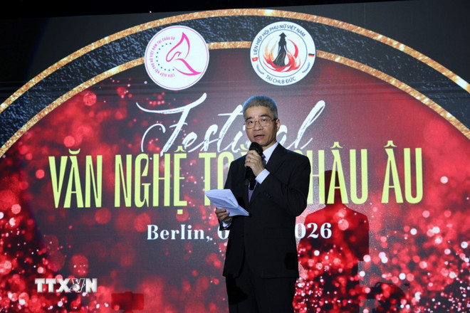 ttxvn-hoi-nu-doanh-nhan-viet-nam-tai-chau-au-2.jpg