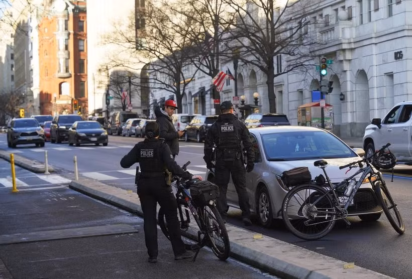 Cảnh sát làm nhiệm vụ tại Washington. (Nguồn: Xinhua)