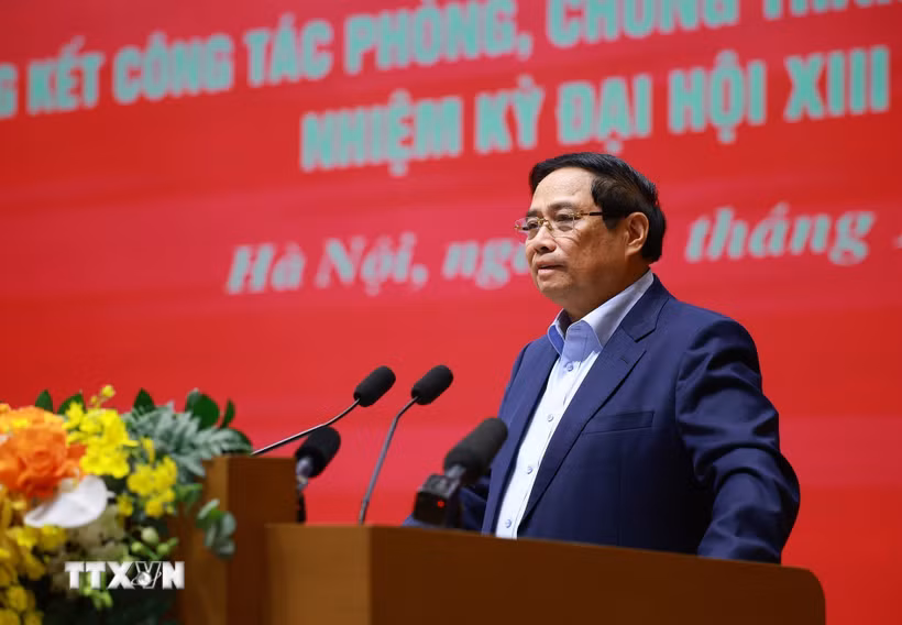 Thủ tướng Phạm Minh Chính phát biểu chỉ đạo Hội nghị của Đảng ủy Chính phủ tổng kết công tác phòng, chống tham nhũng, lãng phí, tiêu cực. (Ảnh: Dương Giang/TTXVN)