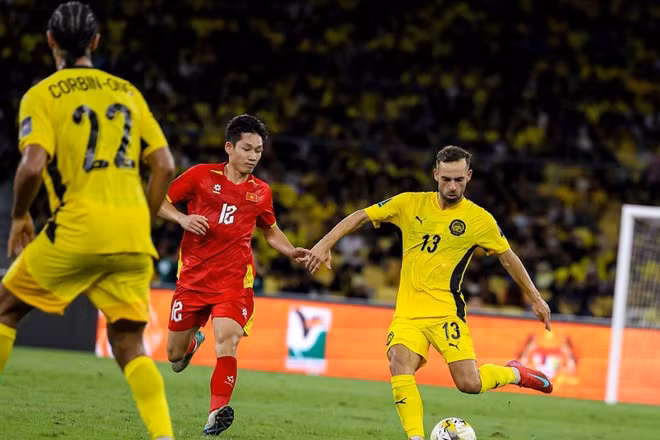 Hình ảnh trận Tuyển Việt Nam thua trước Malaysia ở vòng loại Asian Cup. (Ảnh: Malaysia NT)