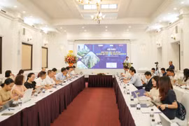 Hội thảo “Hoàn thiện pháp Luật đất đai tạo động lực phát triển trong kỷ nguyên số,” ngày 20/8. (Ảnh: Vietnam+)