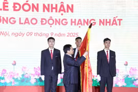 Lễ kỷ niệm 80 năm Ngày truyền thống ngành Thuế (10/9/1945 - 10/9/2025) và đón nhận Huân chương Lao động hạng Nhất, ngày 9/9. (Ảnh: Vietnam+)