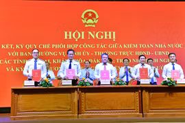 Kiểm toán Nhà nước ký quy chế phối hợp mới nhằm nâng cao quản lý, giám sát nguồn lực công tại 3 tỉnh, thúc đẩy phát triển bền vững. (Ảnh: KTNN)