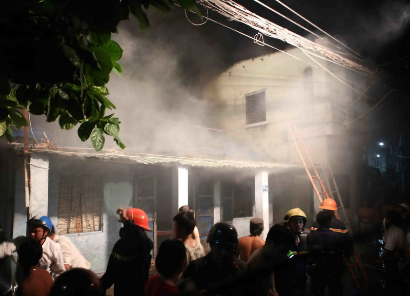 Hiện trường vụ cháy. (Ảnh: Trần Lê Lâm/Vietnam+)