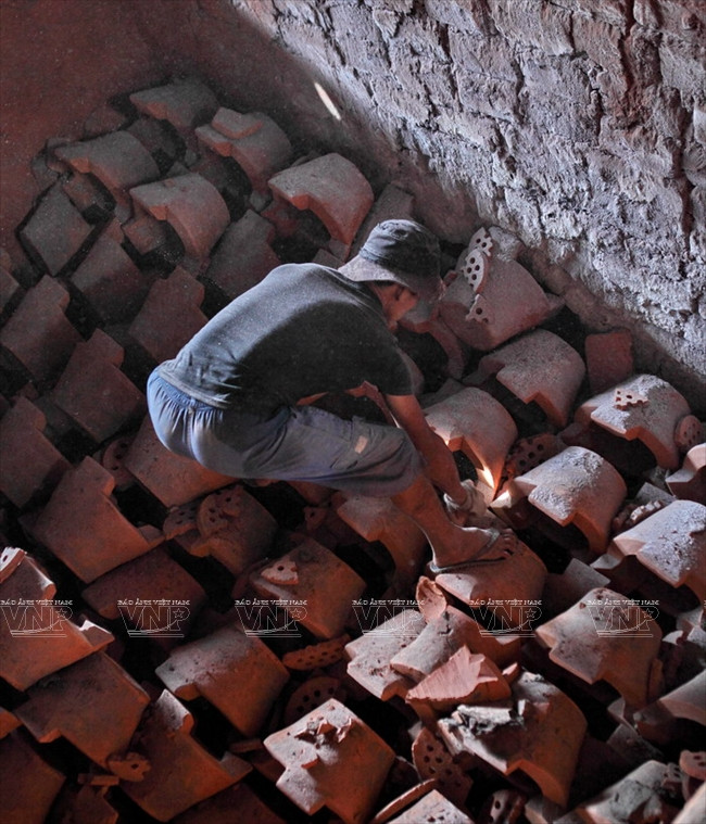 Lò được nung liên tục 2 ngày 1 đêm.