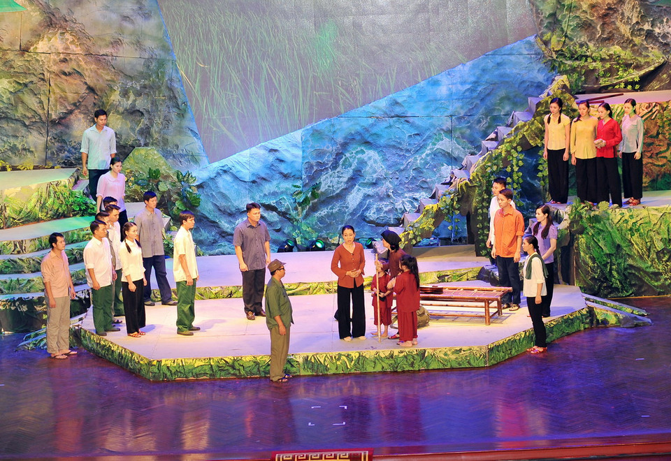 Một tiết mục nghệ thuật tại chương trình. (Ảnh: Trọng Đức/TTXVN)