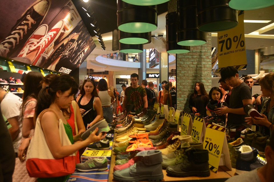 Các nhà bán lẻ Australia ước tính dân Australia chi số tiền kỷ lục hơn 2 tỷ AUD để mua sắm chỉ riêng trong ngày Boxing Day. Con số có thể tăng tới 16 tỷ AUD trong ba tuần tới. (Ảnh: Võ Giang)