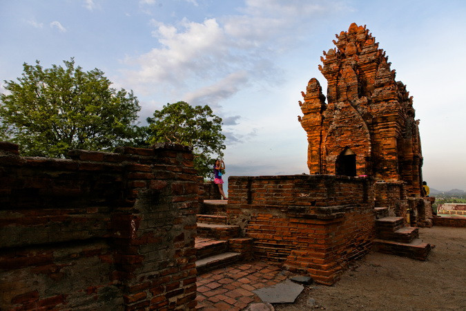 Di tích tháp Pô Klong Garai là quần thể tháp Chàm được xây dựng vào khoảng cuối thế kỷ 13 đầu thế kỷ 14. (Ảnh: Trọng Đạt/TTXVN)