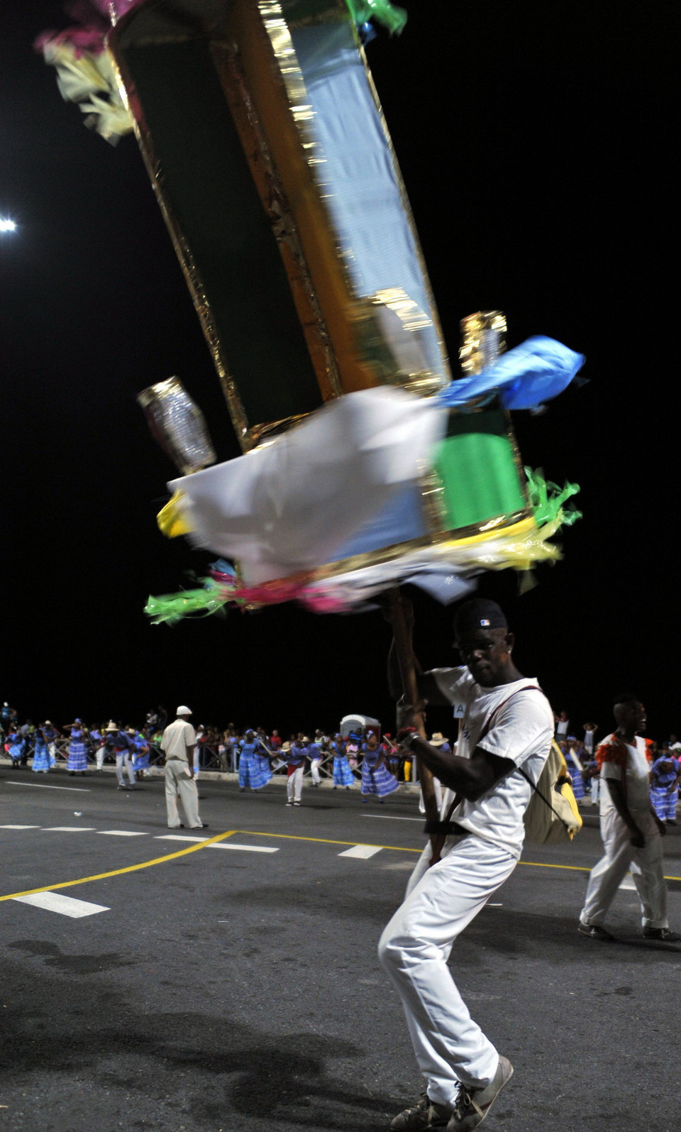 Ngọn hải đăng xoay tròn, hình ảnh thân thuộc với người dân đảo quốc Cuba và không thể vắng mặt trong lễ hội Carnaval. (Ảnh: Lê Hà/TTXVN)