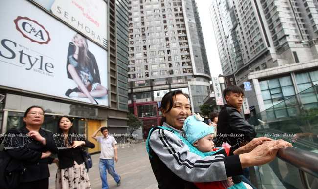 Theo quy hoạch của Thành phố, tới năm 2015 tỉ lệ đô thị hóa của Trùng Khánh sẽ đạt 60%. 