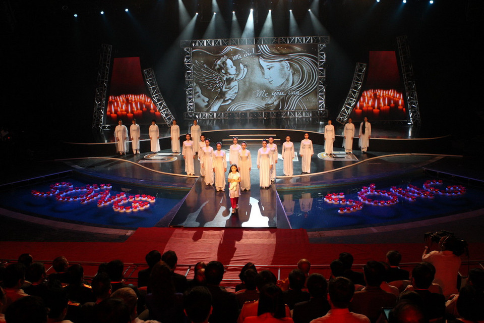  Quang cảnh lễ tưởng niệm. (Ảnh: Huy Hùng/TTXVN)