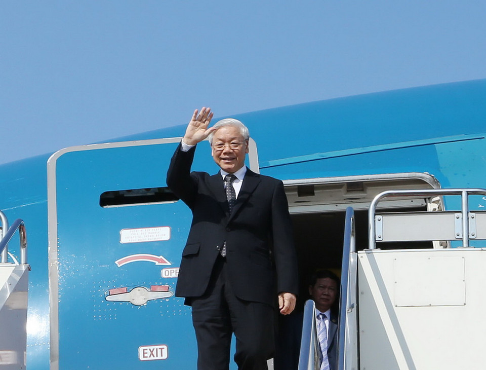 Tổng Bí thư Nguyễn Phú Trọng đến sân bay Haneda. (Ảnh: Trí Dũng/TTXVN)