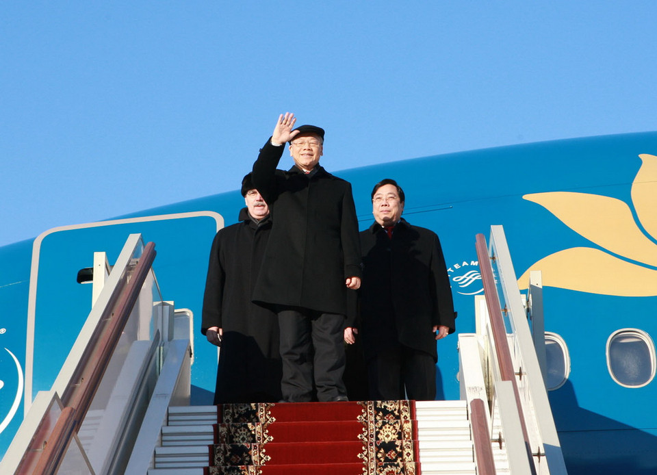 Tổng Bí thư Nguyễn Phú Trọng đến sân bay Vnukovo 2 (Moskva). (Ảnh: Trí Dũng)