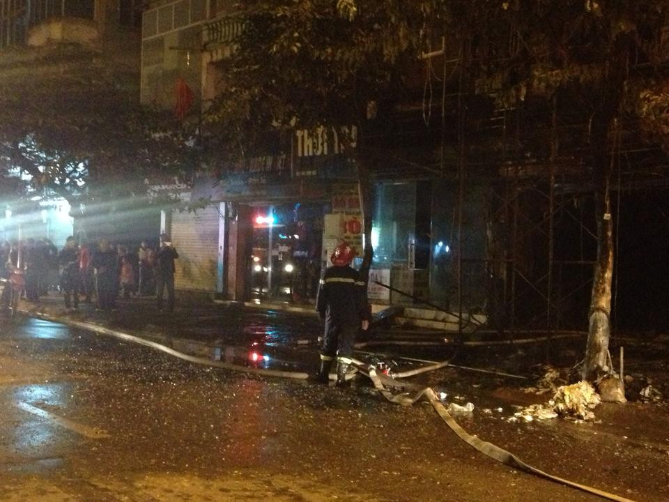 Đám cháy đã được lực lượng phòng cháy chữa cháy dập tắt. (Ảnh: Minh Sơn/Vietnam+)