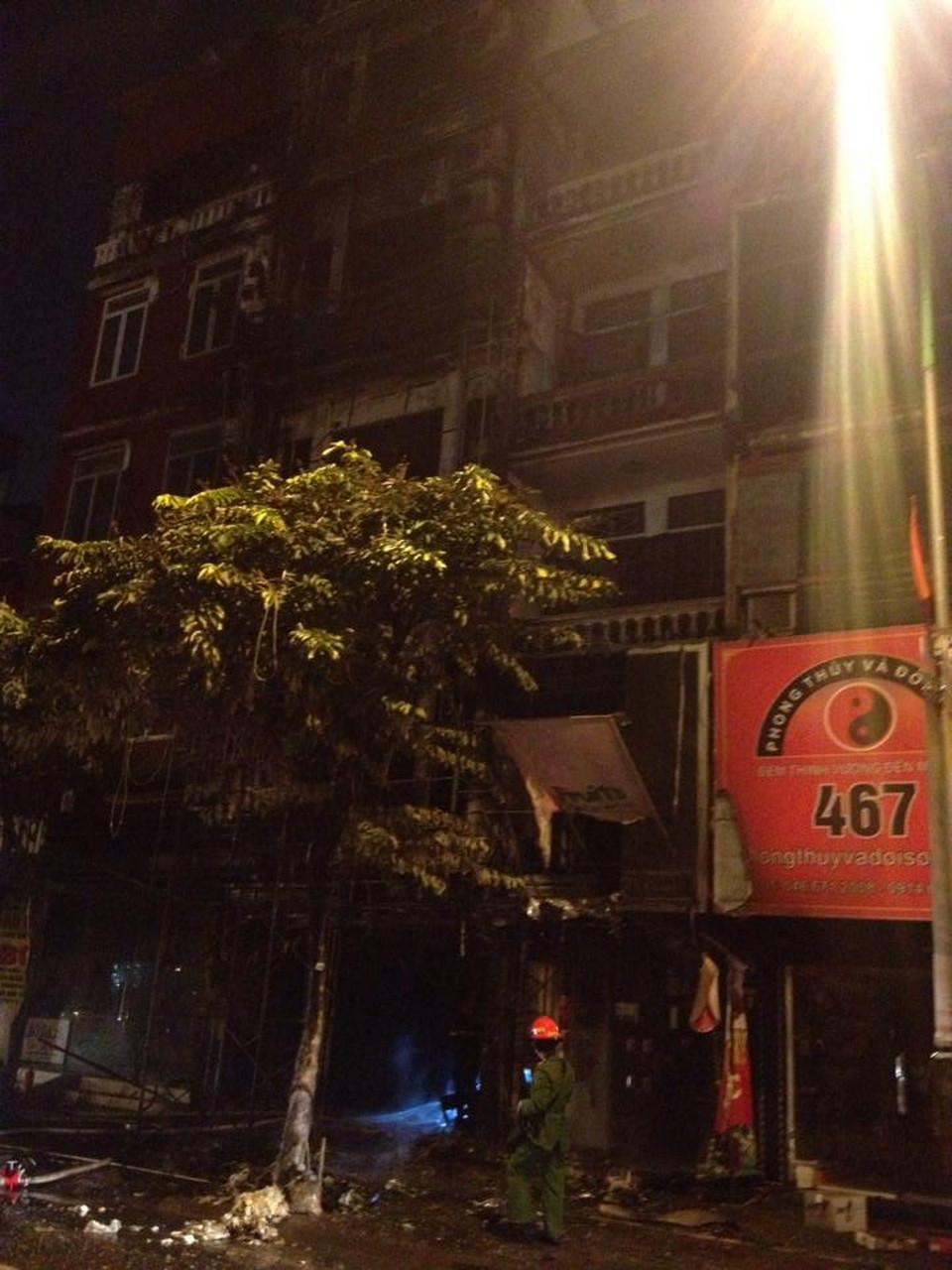 Hiện trường vụ cháy. (Ảnh: Minh Sơn/Vietnam+)