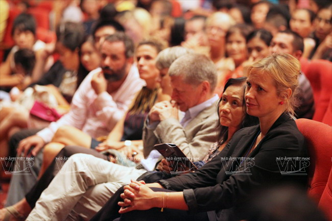 Liên hoan múa đương đại Châu Âu gặp Châu Á năm 2014 là một sự kiện văn hóa đặc biệt, thu hút sự quan của những người nước ngoài đang sinh sống ở Việt Nam.