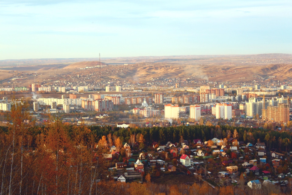 Một góc thành phố Krasnoyarsk trên vùng bình nguyên Đông Siberia. (Trần Hiếu/Vietnam+)