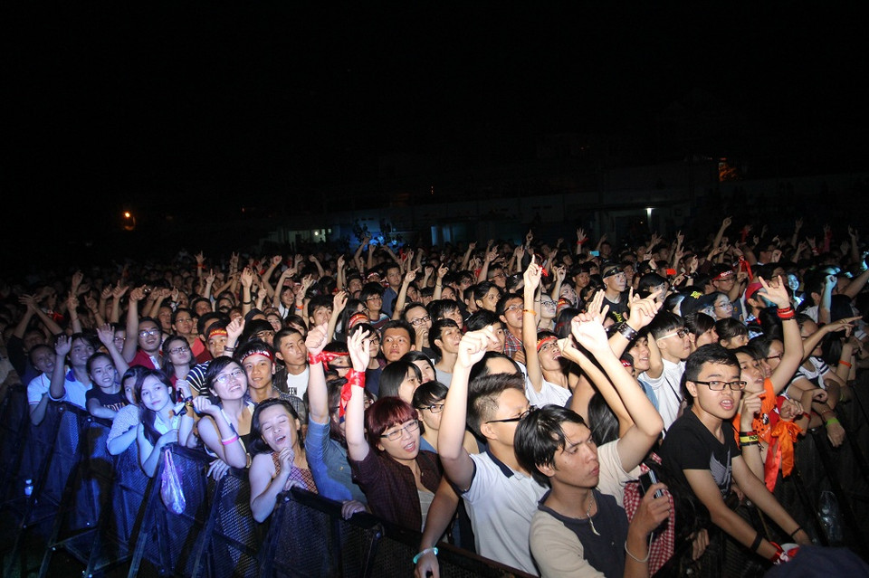 Sự cuồng nhiệt của khán giả Biên Hòa. (Ảnh: Ban tổ chức)