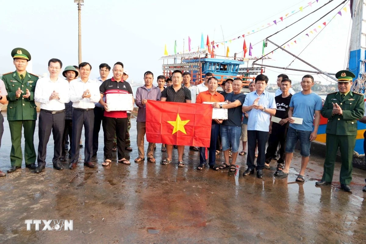 Quảng Trị: Động lực bám biển đầu năm gắn với quyết tâm chống khai thác IUU