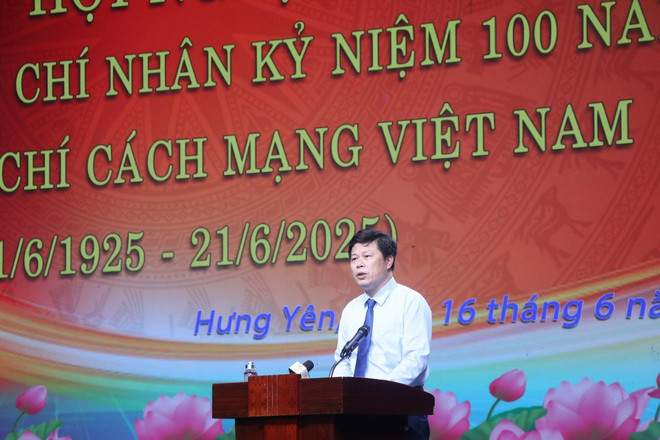 Ông Trần Quốc Toản, Phó Bí thư thường trực, Chủ tịch Hội đồng Nhân dân tỉnh Hưng Yên phát biểu. (Ảnh: Mạnh Khánh/TTXVN) ong-tran-quoc-toan.jpg