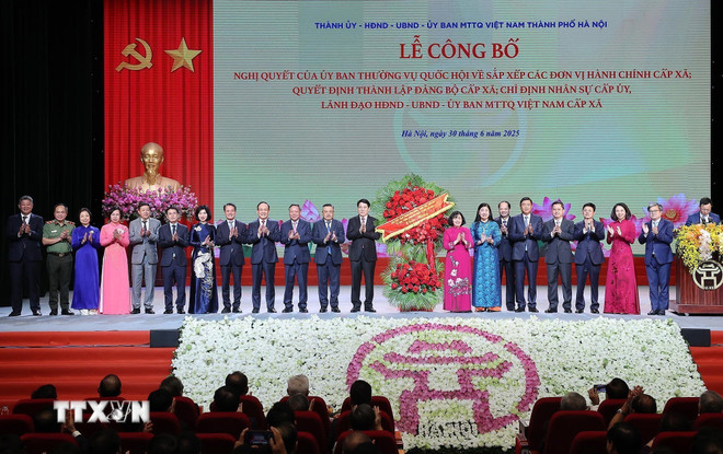 ttxvn-chu-tich-nuoc-luong-cuong-sap-nhap-ha-noi-4.jpg