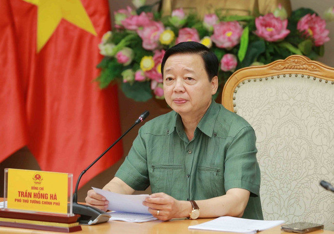 Hình ảnh 1 Phó Thủ tướng Trần Hồng Hà phát biểu chỉ đạo cuộc họp. (Ảnh: Phương Hoa/TTXVN)