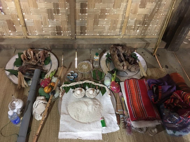 Tijdens de le-hoi-xen-lau-no-3.jpg