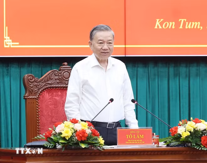 ttxvn-tong-bi-thu-to-lam-4.jpg