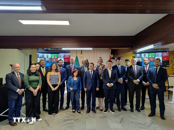 Việt Nam và Brazil tăng cường hợp tác trong lĩnh vực nông nghiệp thông minh ttxvn-viet-nam-brazil-2.jpg