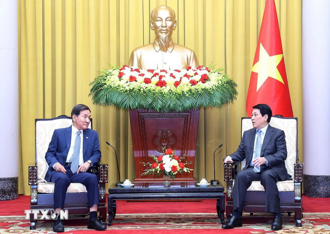 Chủ tịch nước Lương Cường tiếp Đặc phái viên của Tổng thống Hàn Quốc ttxvn-chu-tich-nuoc-dac-phai-vien-tong-thong-han-quoc-2.jpg