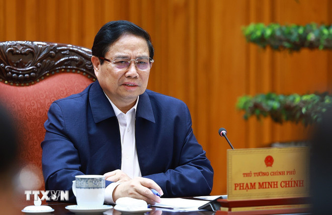 Thủ tướng Phạm Minh Chính chủ trì cuộc họp với các bộ, ngành để tháo gỡ khó khăn, vướng mắc các dự án. (Ảnh: Dương Giang/TTXVN) ttxvn-thu-tuong-go-kho-du-an-3.jpg