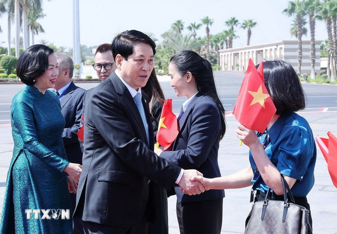 ttxvn-president-ends-visit-ai-level-2.jpg