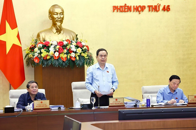 uy-ban-thuong-vu-quoc-hoi-2.jpg