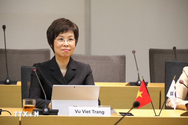 Bà Vũ Việt Trang, Tổng Giám đốc TTXVN phát biểu. (Ảnh: Đức Thắng/TTXVN) ttxvn-yonhap-4.jpg