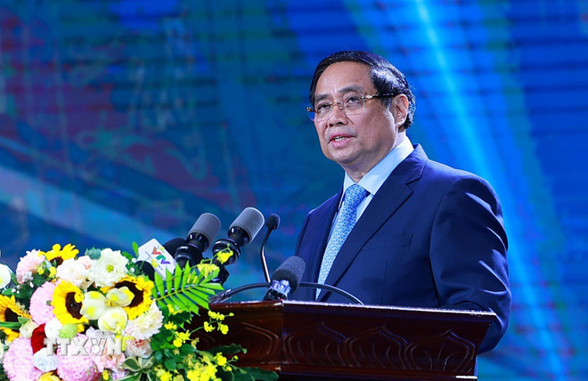 Ο Πρωθυπουργός Φαμ Μινχ Τσινχ μιλά στην 5η Τελετή Απονομής Εθνικών Βραβείων Τύπου για την Καταπολέμηση της Διαφθοράς, τη Σπατάλη και την Αρνητικότητα, 2024-2025. (Φωτογραφία: Duong Giang/VNA) ttxvn-thu-tuong-giai-bao-chi-chong-tham-nhung-2.jpg